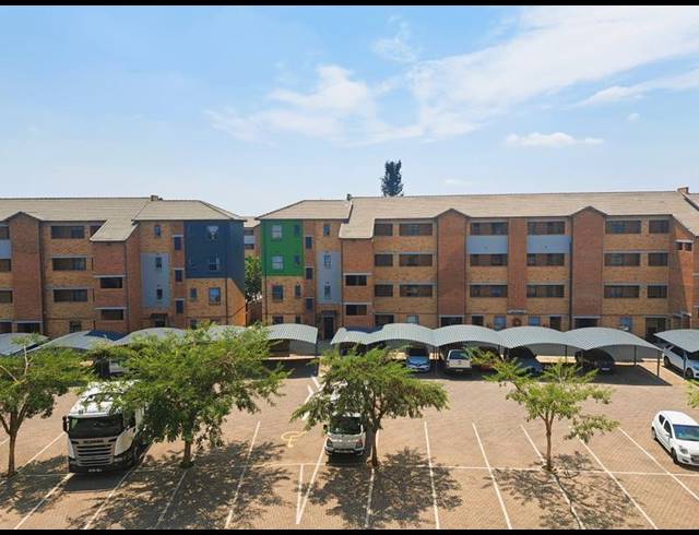 2 BEDROOM APARTMENT FOR SALE IN HEUWELOORD